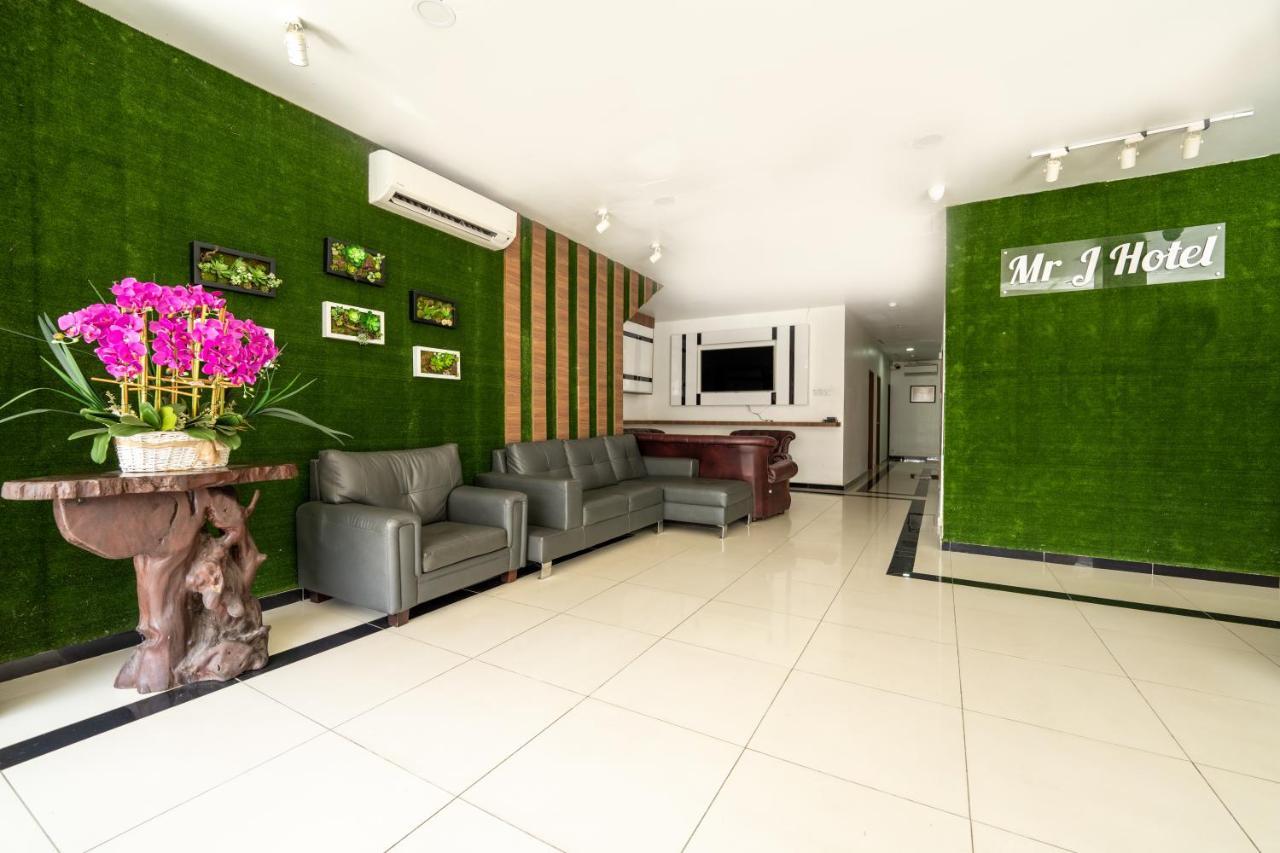 Mary J Hotel Family 10 Pax Room Kota Bahru Luaran gambar