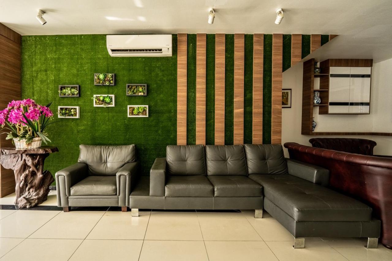 Mary J Hotel Family 10 Pax Room Kota Bahru Luaran gambar