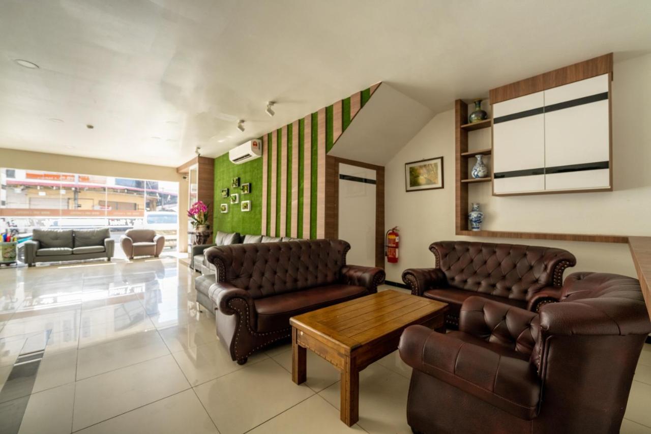 Mary J Hotel Family 10 Pax Room Kota Bahru Luaran gambar