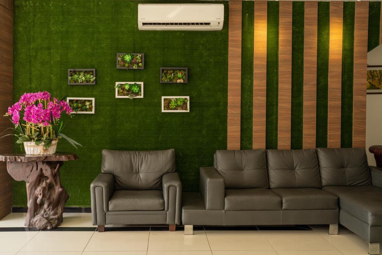 Mary J Hotel Family 10 Pax Room Kota Bahru Luaran gambar